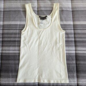 BCBGMaxAzria Sleeveless Stretch Tank Top Women's XS / S off-white lightweight